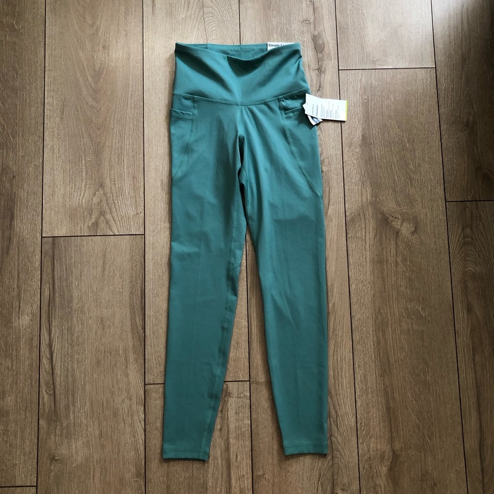 High Rise Elevate 7/8 Ankle Leggings